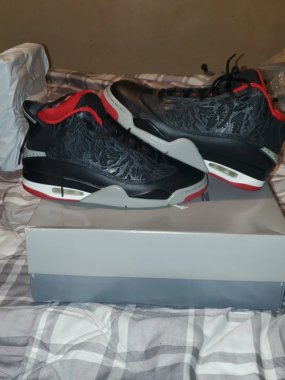 Jordan Bred 10 Men's Black & Red High-Top Athletic Sneakers